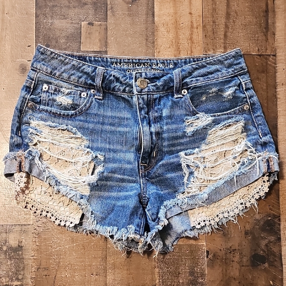 American Eagle Outfitters Shorts - Picture 1 of 3